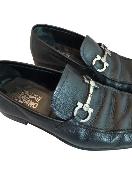 Salvatore Ferragamo Flori 2 Pebbled Leather Loafers Dress Shoes Size 8.5 EE 2E main image 5